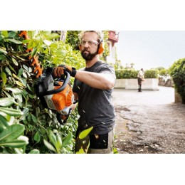 Taille-haie Thermique HS82T600 STIHL